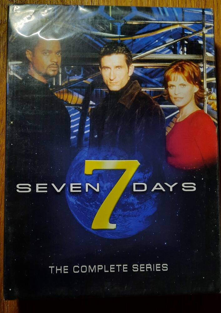 7 Days, Star Trek, Star Wars, Orville, Dark Matter,  Expanse, Stargate,  Dr. Who, SeaQuest, sci-fi, space, universe