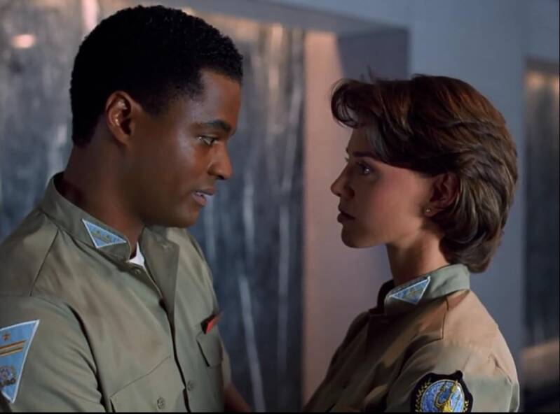 SeaQuest, star trek, star wars, sci-fi, alternative universe, space, spaceships, time-travel, stargate