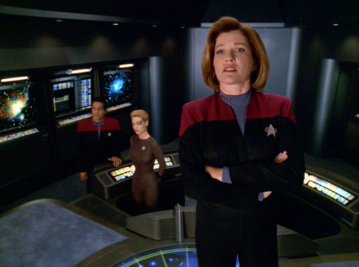 Star Trek: DS9, Babylon 5, Stargate SG-1, Stargate Atlantis, Stargate Universe, Star Wars, SeaQuest, Dark Matter, Dr. Who, The Expanse