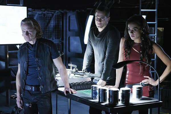 Killjoys, sci-fi, space ships, time-travel