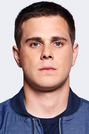 Travelers, Blake's 7, Babylon 5, Star Trek, Stargate, Battlestar Galactica, The Expanse, The Orville,  Dark Matter, Doctor Who, Torchwood