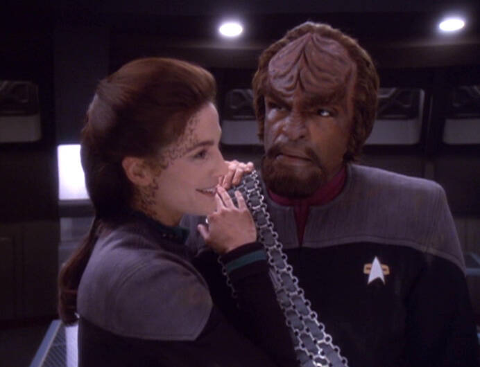 Star Trek: DS9, Babylon 5, Stargate SG-1, Stargate Atlantis, Stargate Universe, Star Wars, SeaQuest, Dark Matter, Dr. Who, The Expanse