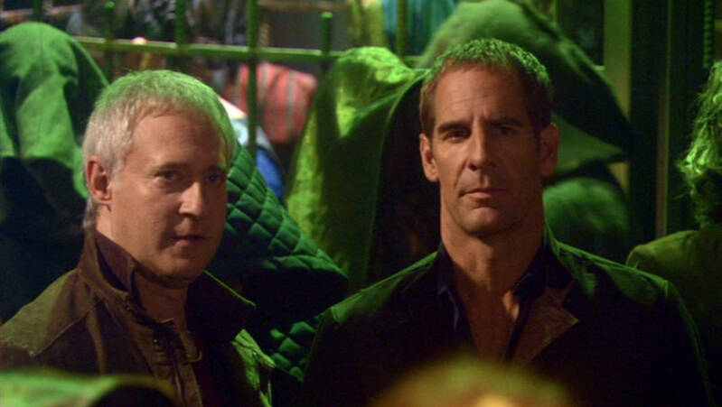 star trek, star wars, sci-fi, alternative universe, space, spaceships, time-travel, stargate