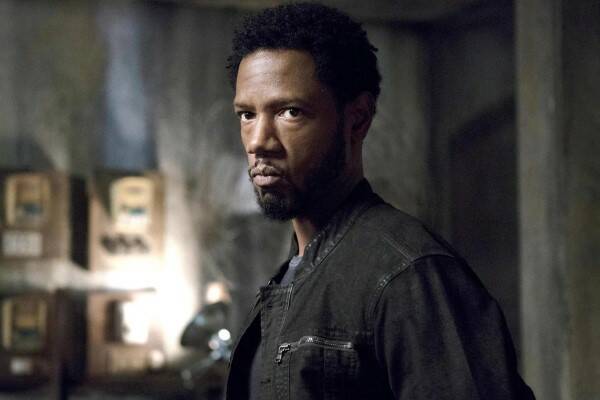 colony, star trek, babylon 5, stargate, star wars