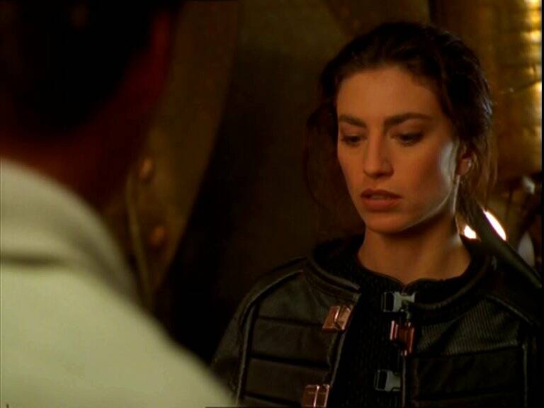 Farscape, star trek, star wars, sci-fi, alternative universe, space, spaceships, time-travel, stargate