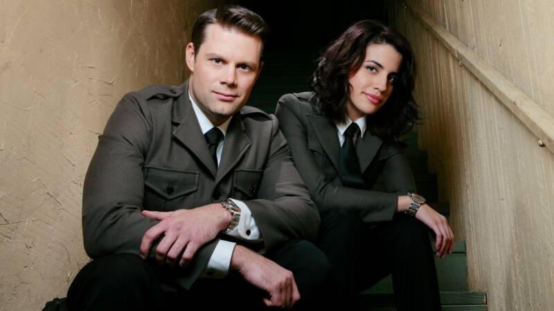 The Middleman, Blake's 7, Babylon 5, Star Trek, Stargate, Battlestar Galactica, The Expanse, The Orville,  Dark Matter, Doctor Who, Torchwood