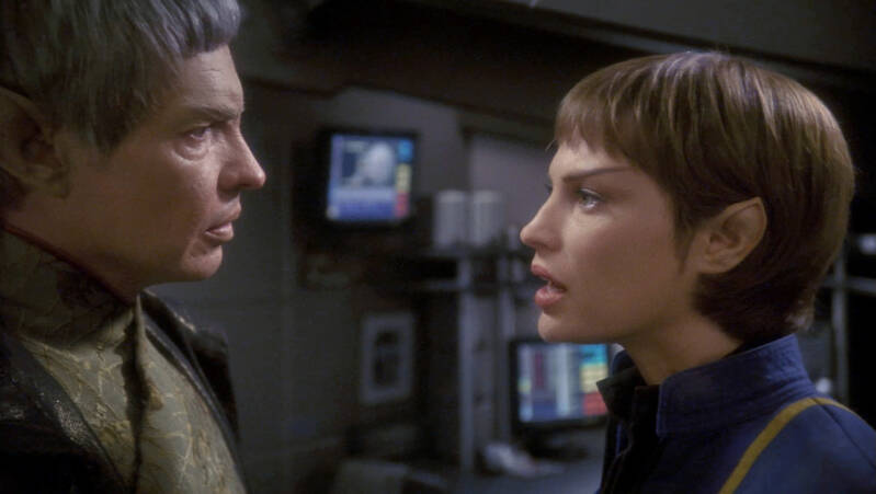 star trek, star wars, sci-fi, alternative universe, space, spaceships, time-travel, stargate