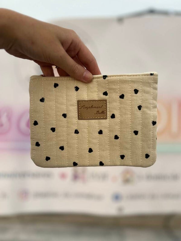 Pochette Matelassée en Tissu – Trousse à Maquillage et Accessoires Fait Main