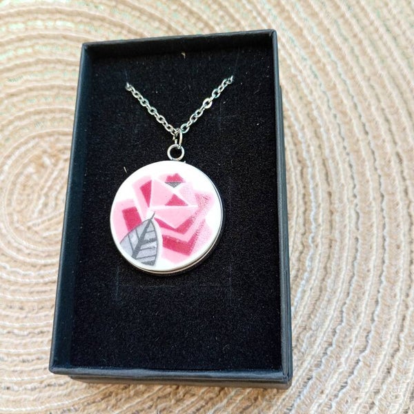 Collier – Rose Graphique