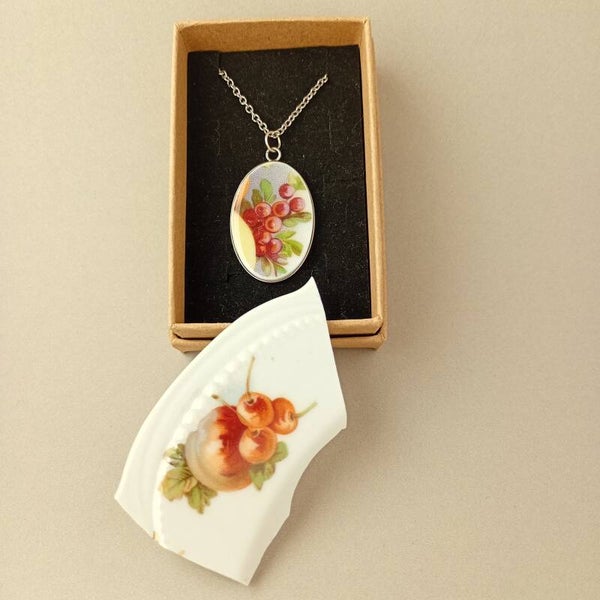 pendentif ovale