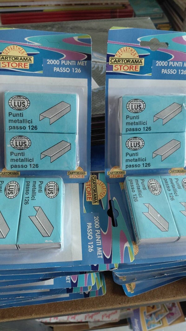 Punti metallici