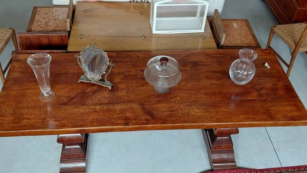 Tavola stile Toscano