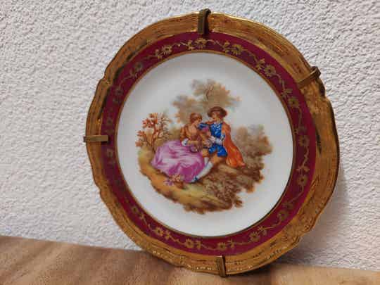 Limoges bord met ophangsysteem