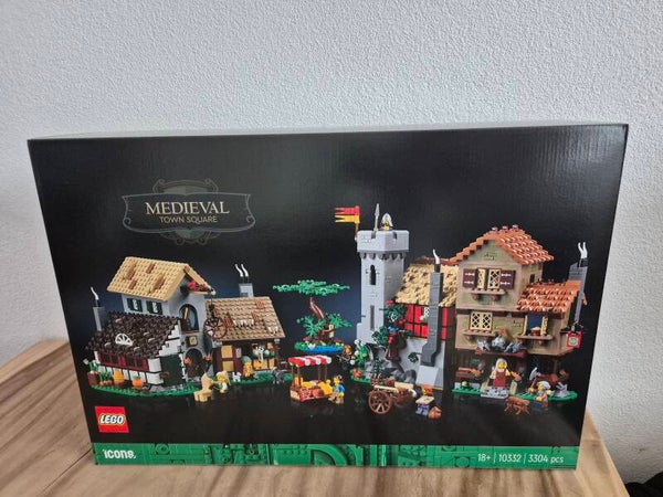 Lego Medieval Town Square #10332