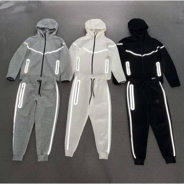 Nike tech fleece anzug led