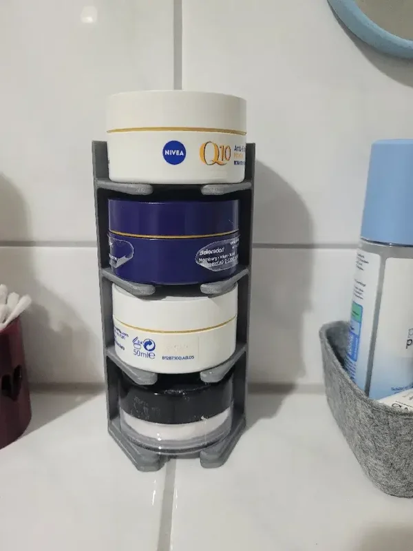 Creme-Dosen Organizer – vertikale Aufbewahrung