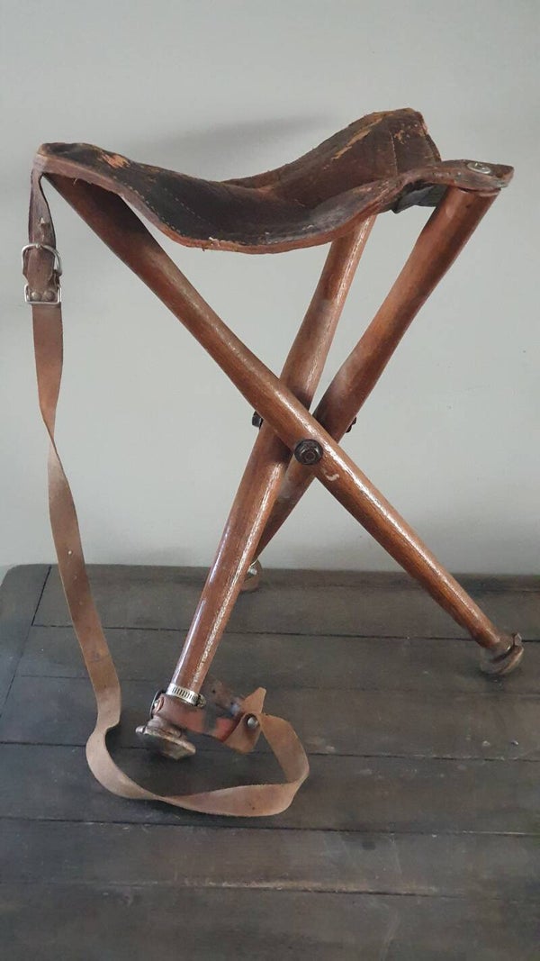 Vintage Driepootstoel