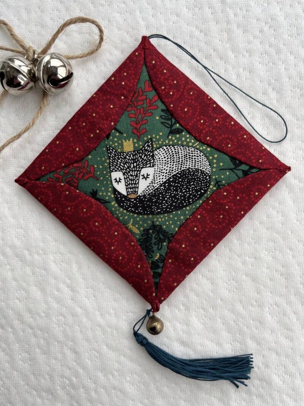 Cathedral Window Christmas Ornament