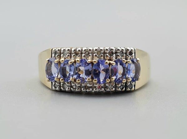 Vintage ring met edelsteen tanzaniet en diamant.  2023/314