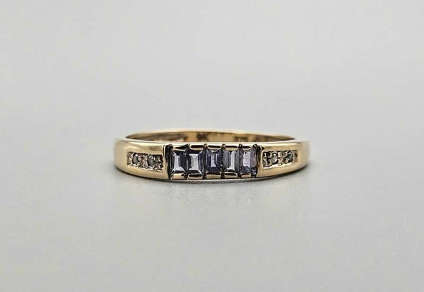 Vintage ring met edelsteen tanzaniet en diamant. 2023/502