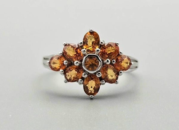 Vintage ring met edelsteen saffier. 2024/110