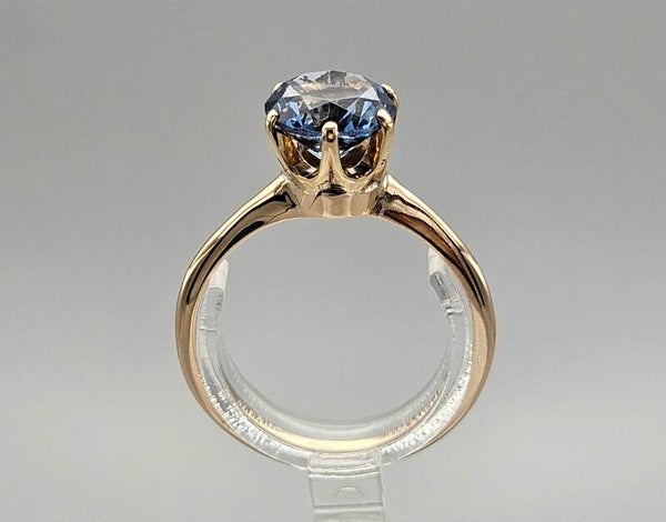 Vintage solitaire ring met edelsteen topaas. 2024/344