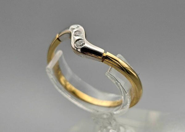 Vintage bi-color ring met diamant. 2024/602