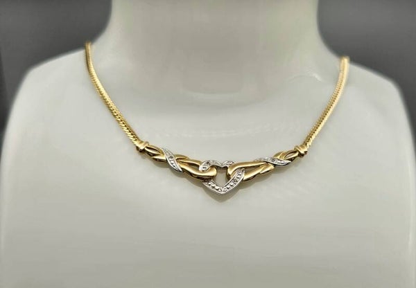 Vintage bi-color ketting met diamant hanger. 2024/636.