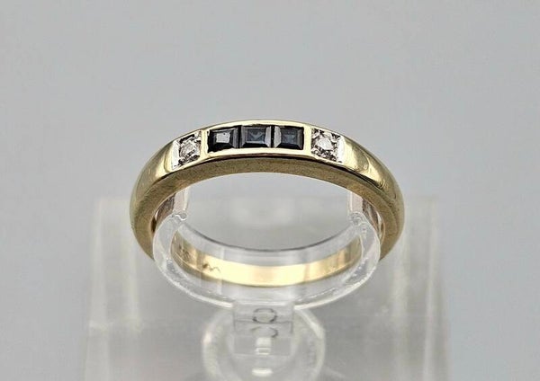 Vintage ring met edelsteen saffier en diamant. 2025/315.