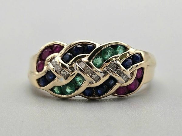 Vintage ring met edelstenen, smaragd, robijn en saffier en diamant. 2025/299.