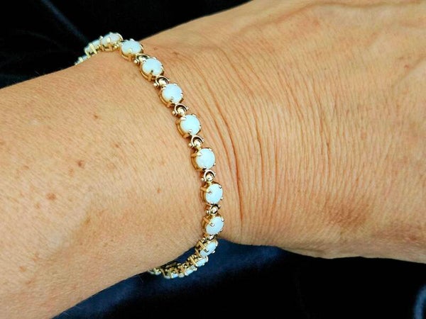 Vintage armband met edelstenen opaal. 2025/388