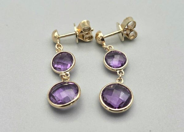 Vintage oorbellen met edelsteen amethist. 2025/477.