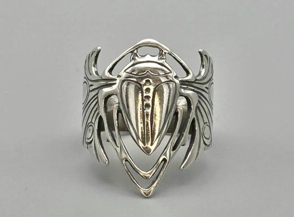 Zilveren Art Nouveau ring met meikever. 2026/271