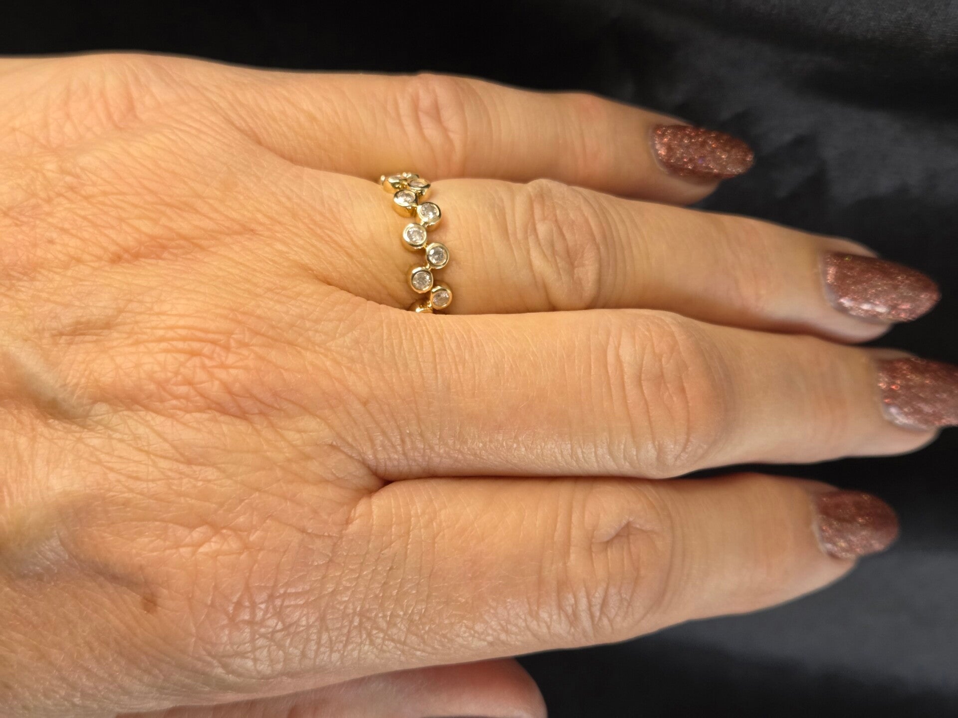 Vintage design ring met diamant. Ca: 0.72 ct. 2025/727.