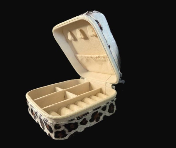 Mini reis sieraden koffer. 2025/R11