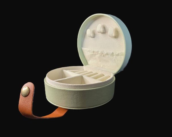 Mini reis sieraden koffer. 2025/R15.