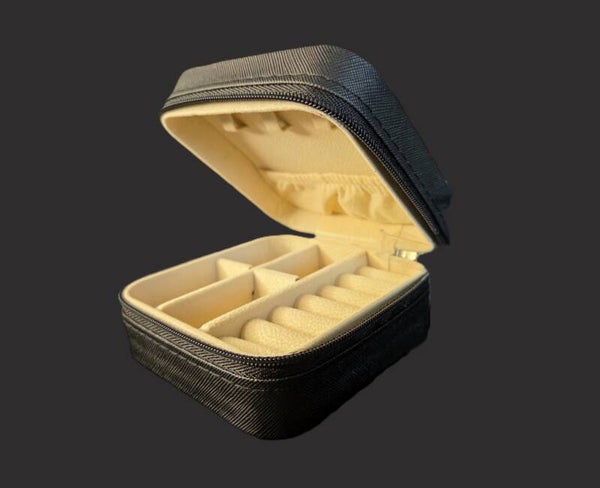 Mini reis sieraden koffer. 2025/R13