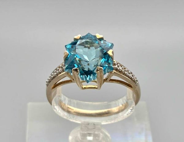 Vintage ring met edelsteen ceylon parti saffier en diamant. 2025/806