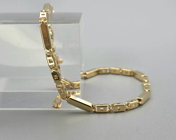 Gold Plated Silver schakel armband. 2025/757.