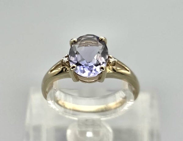 Vintage ring met edelsteen tanzaniet en diamant. 2025/856.