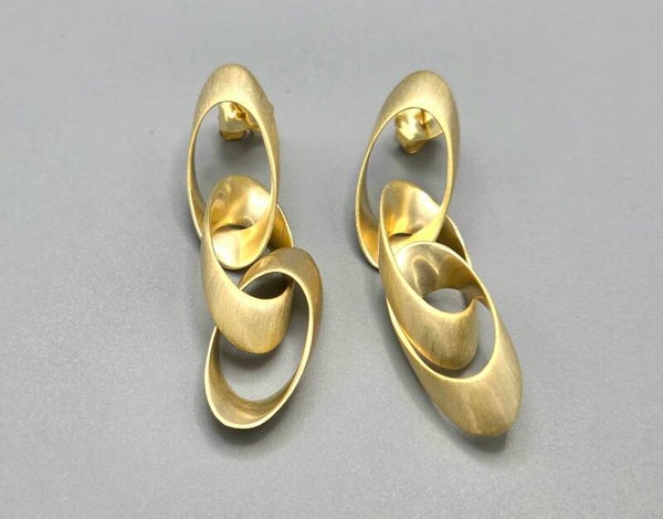 Gold Plated Silver design oorbellen. 2026/219.