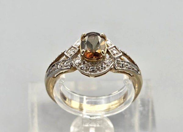 Vintage ring met edelsteen mystic topaas en diamant. 2026/310.