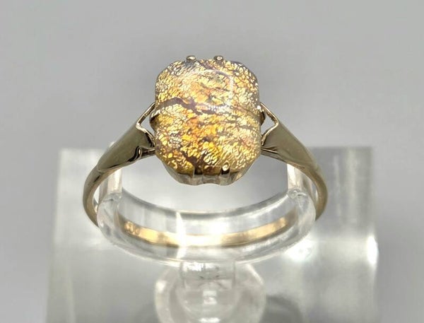 Vintage ring met edelsteen jelly opaal. 2026/335