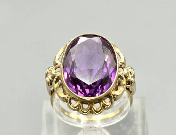 Vintage ring met edelsteen amethist. 2026/378