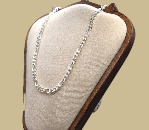 Zilveren figaro ketting met lobsterslot. 2026/420