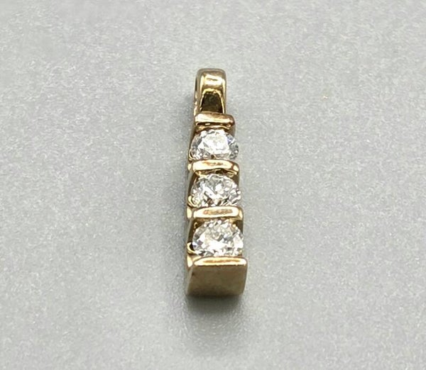 Vintage hanger met diamanten. Ca: 0.25 ct. 2026/459