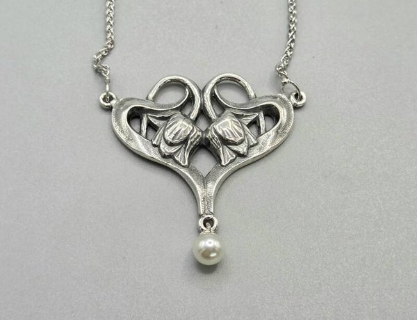 Zilveren Art Nouveau Ketting met Tulphanger en Parel. 2026/466