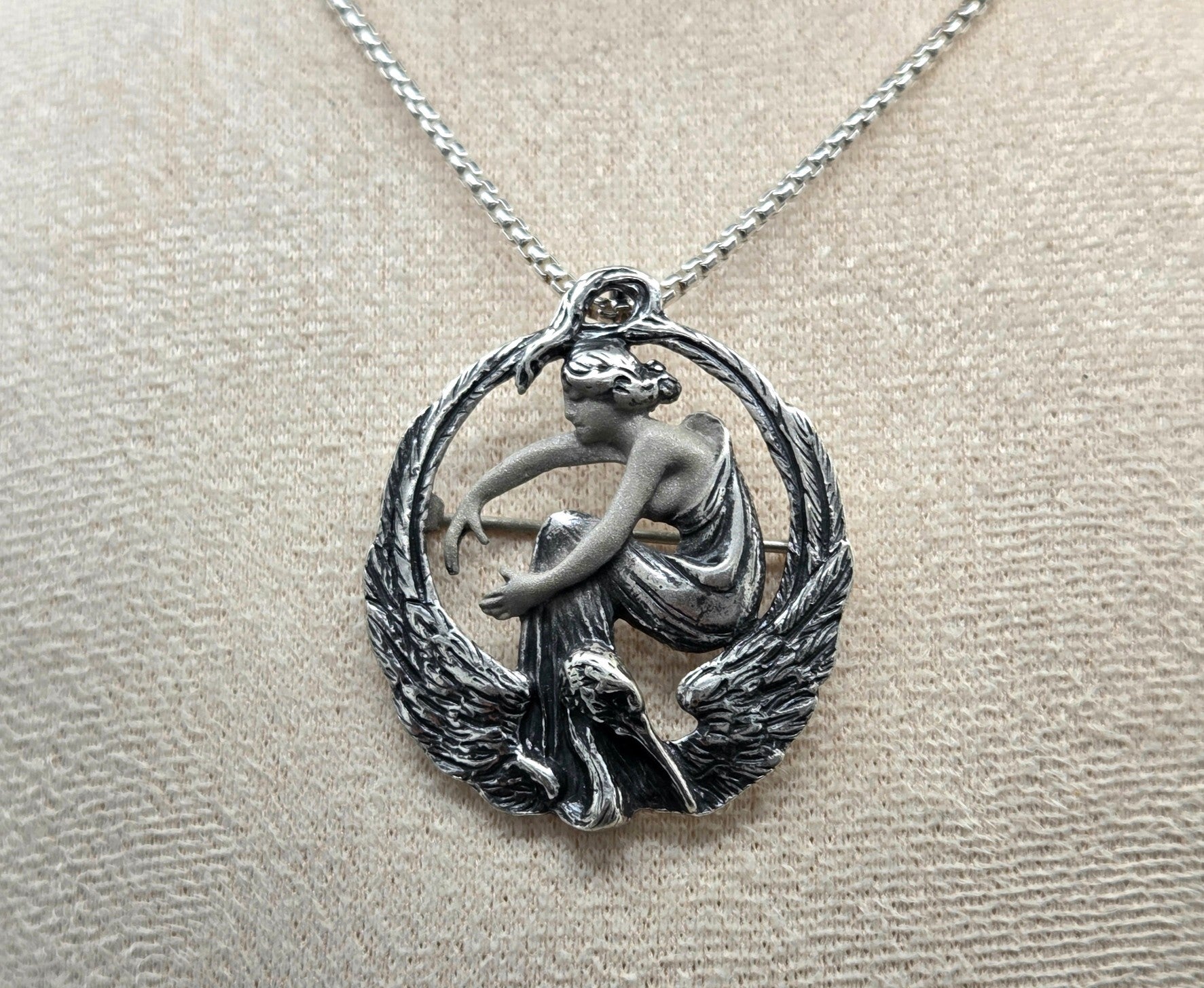 Zilveren Art Nouveau Broche/Hanger met Zwaan. 2026/472