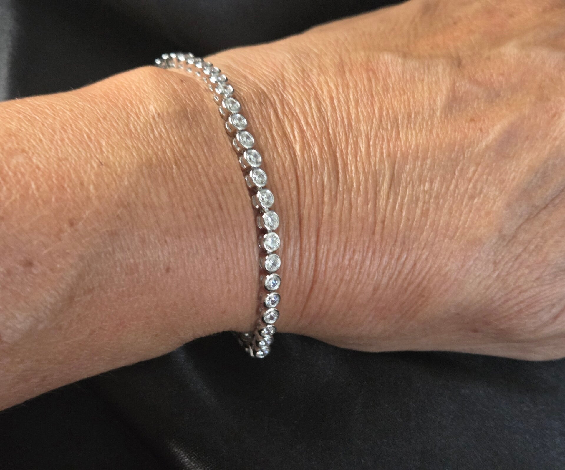 Zilveren tennisarmband met zirkonia. 2026/483