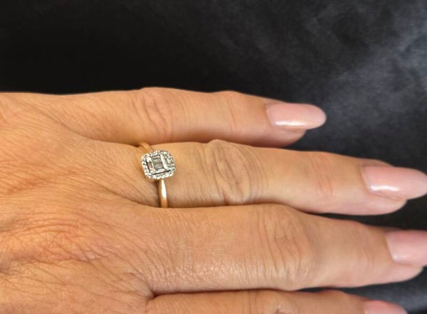 Vintage design ring met diamanten Ca: 0.30. ct. 2026/480